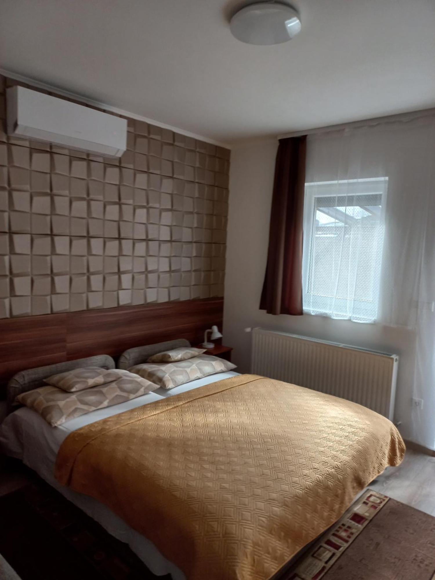 Boglarka Vendeghaz Apartment Mosonmagyarovar Ruang foto