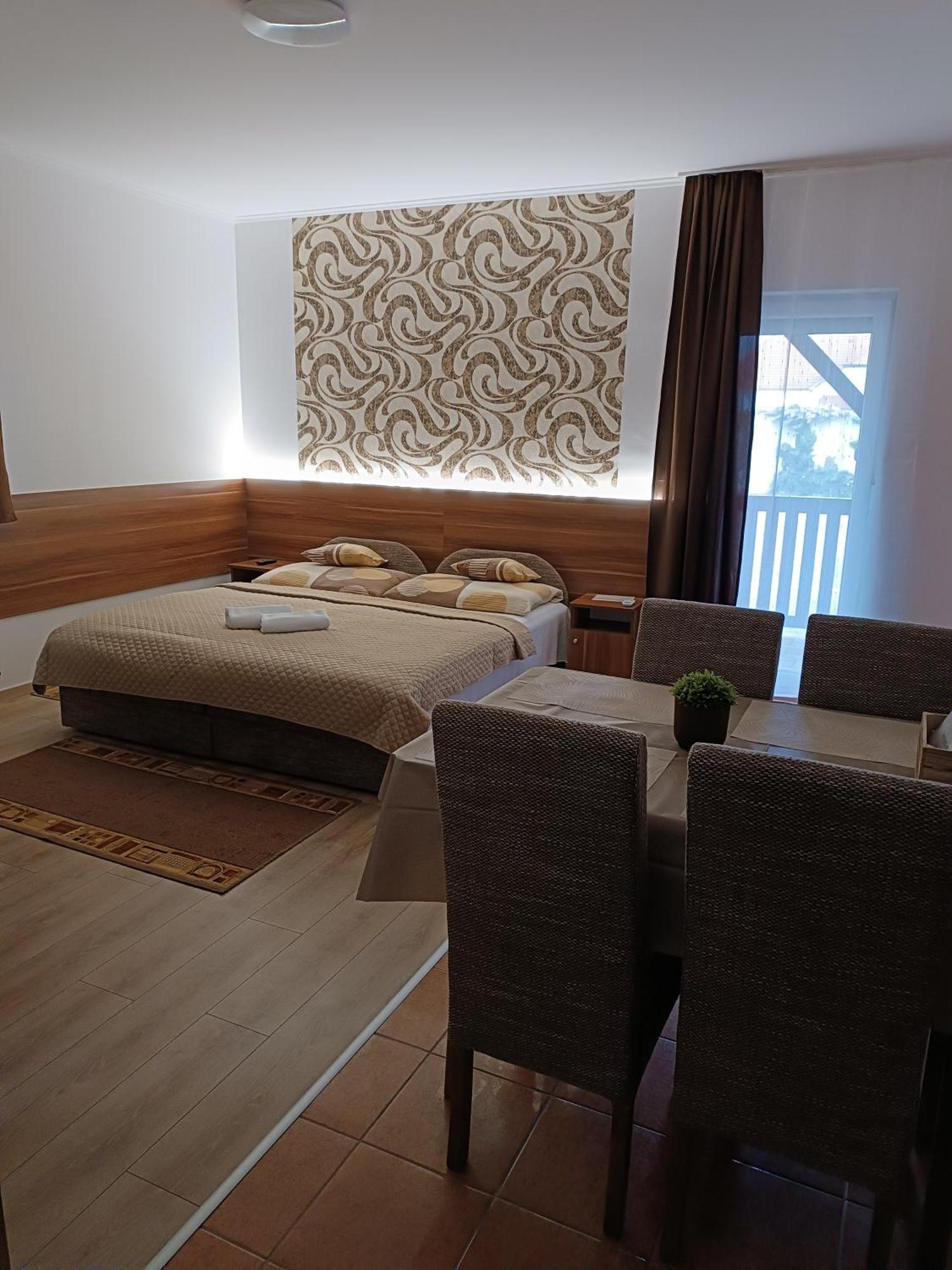 Boglarka Vendeghaz Apartment Mosonmagyarovar Bagian luar foto